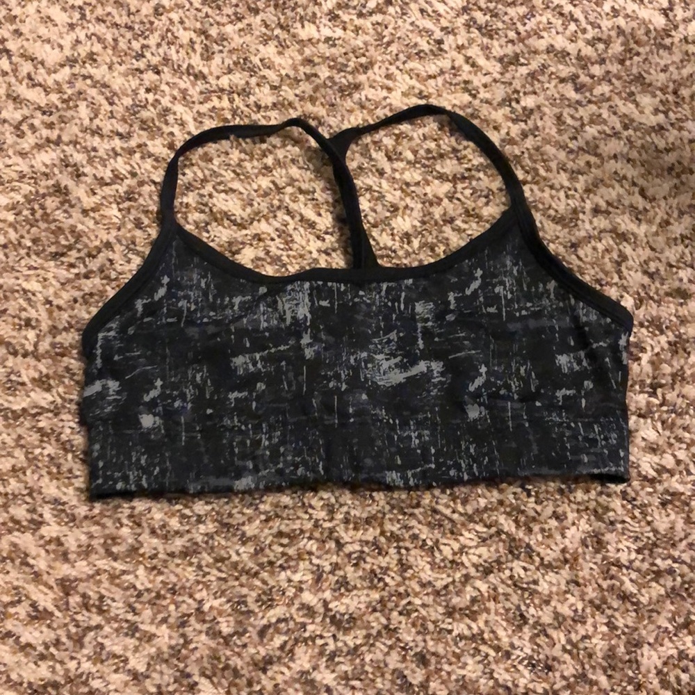 Sports bra